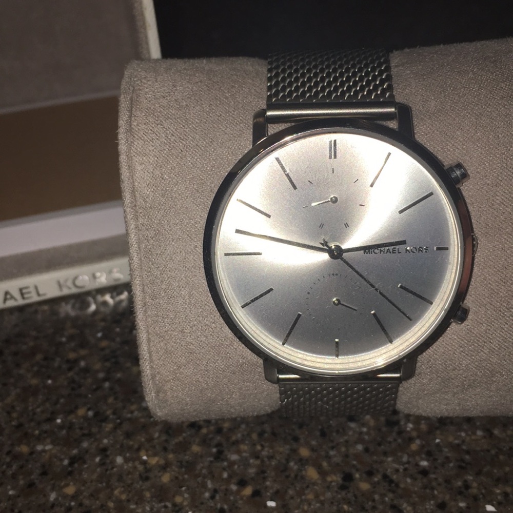 Michael Kors Watch, Silver, Metal Band - Picture 2 of 3